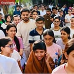 दोबारा परीक्षा में फिजिक्स ने छुड़ाए पसीने, कानपुर में 19,042 परीक्षार्थियों ने दी परीक्षा 6e6814a354b3c556bb22e9be3a01ed15