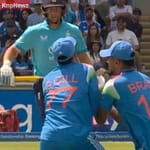 बिना कॉल किए कैच लपकने दौड़े शुभमन गिल और गुरनूर बराड़, टल गया बड़ा हादसा d876bf59522ebf978d36161f6a14208e
