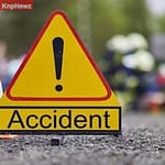 कैंसर का इलाज कराकर लौट रहे परिवार की कार खड़े ट्रक से टकराई, ससुर-बहू की दुखद मौत ec23634b8f5e8f77ec5239c18cfa363f