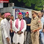 राहुल-अखिलेश की हिरासत के बाद यूपी में सियासी उबाल Samajwadi and congress protest against rahul gandhi and akhilesh detain